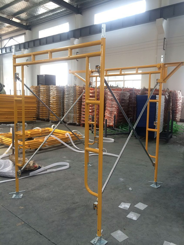 0.090" C lock BJ- Style Scaffolding Walk Thru Frame 
